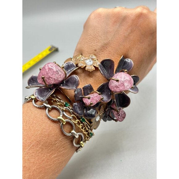 Floral Cuff Bracelet Crackled Glass Rhinestones & Enamels Statement Bracelet - Picture 12 of 12